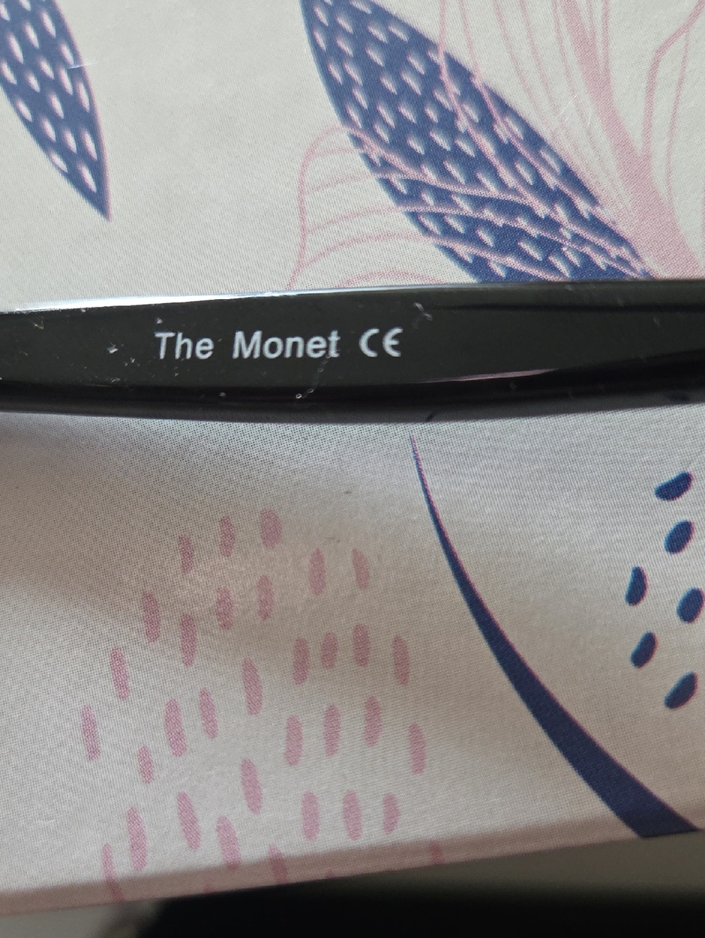 EUC Privรฉ Revaux Multicolor Monet Cat-Eye Polararized Black Sunglasses Excellent - Picture 11 of 12